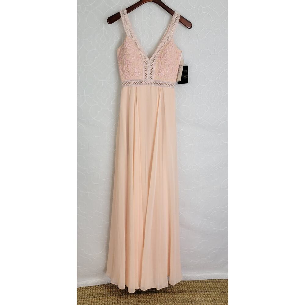 NWT Basix Black Label Womens Prom Dress Size 2‎ Pink Lace Maxi Sleeveless